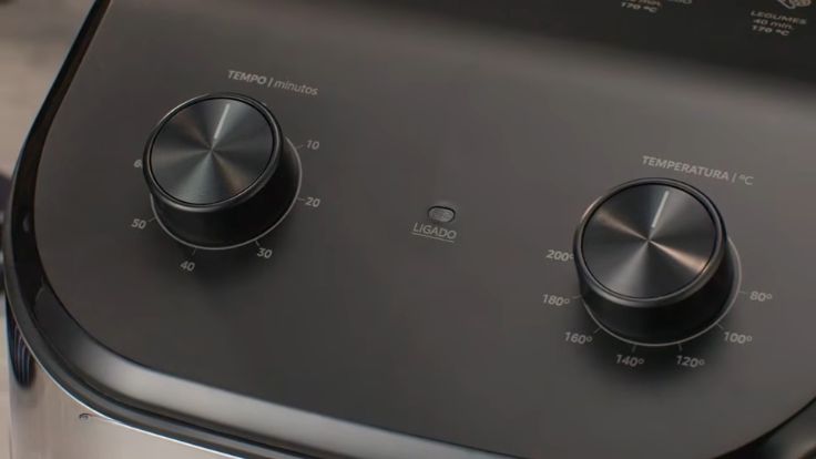 Painel analógico da Midea Widemax